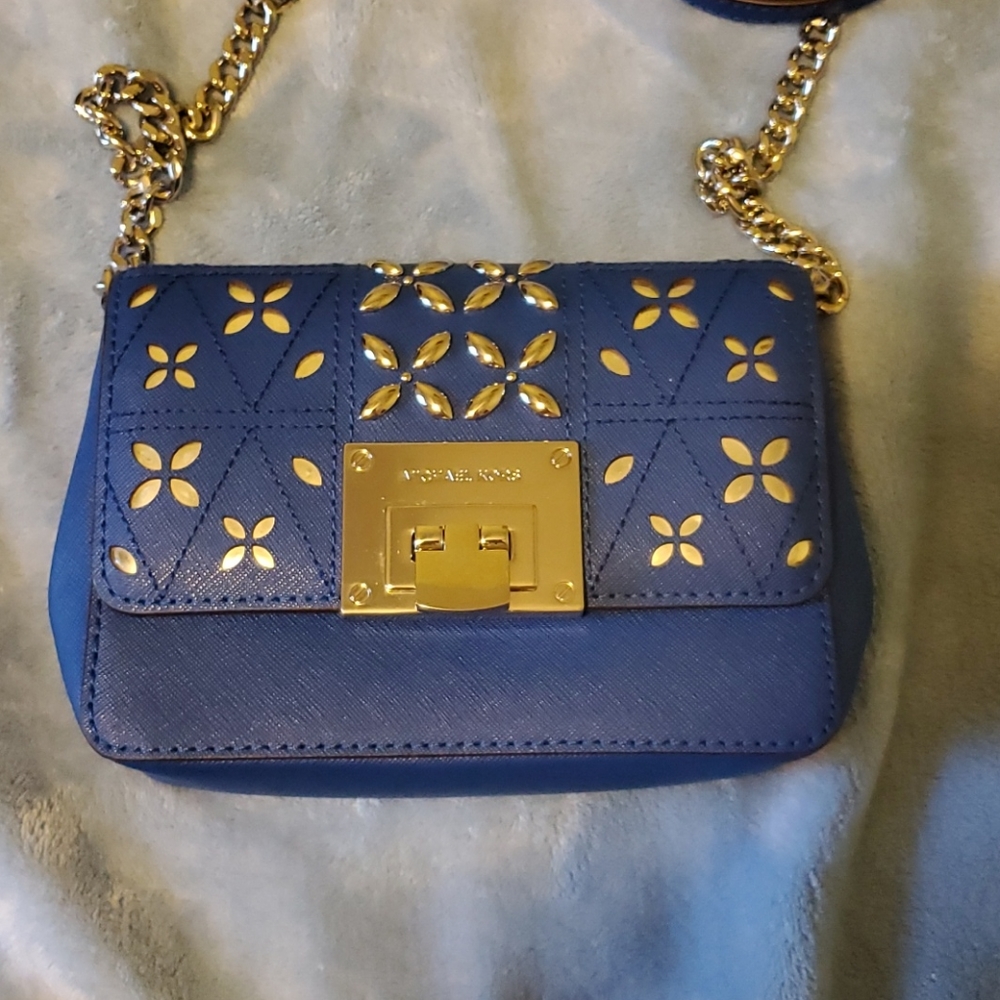 Crossbody michael kors bag